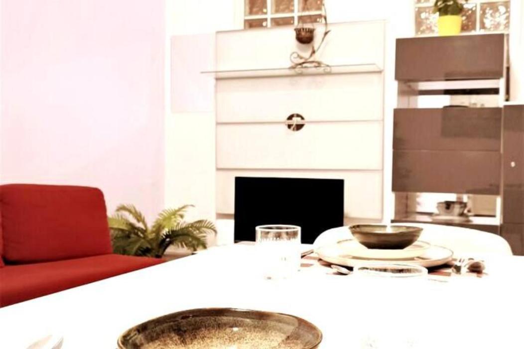 Yes, Yes! Lovely Apartment Good Amenities Budapest Center Exterior photo
